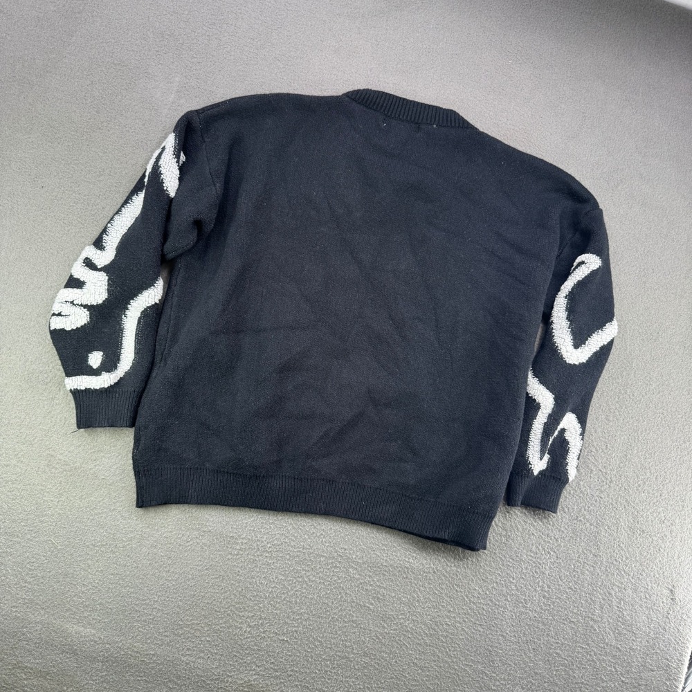 Threaded Leaf Dinosaur Sweater Unisex XL Cozy Graphic Crewneck Knit Black White - Picture 2 of 8